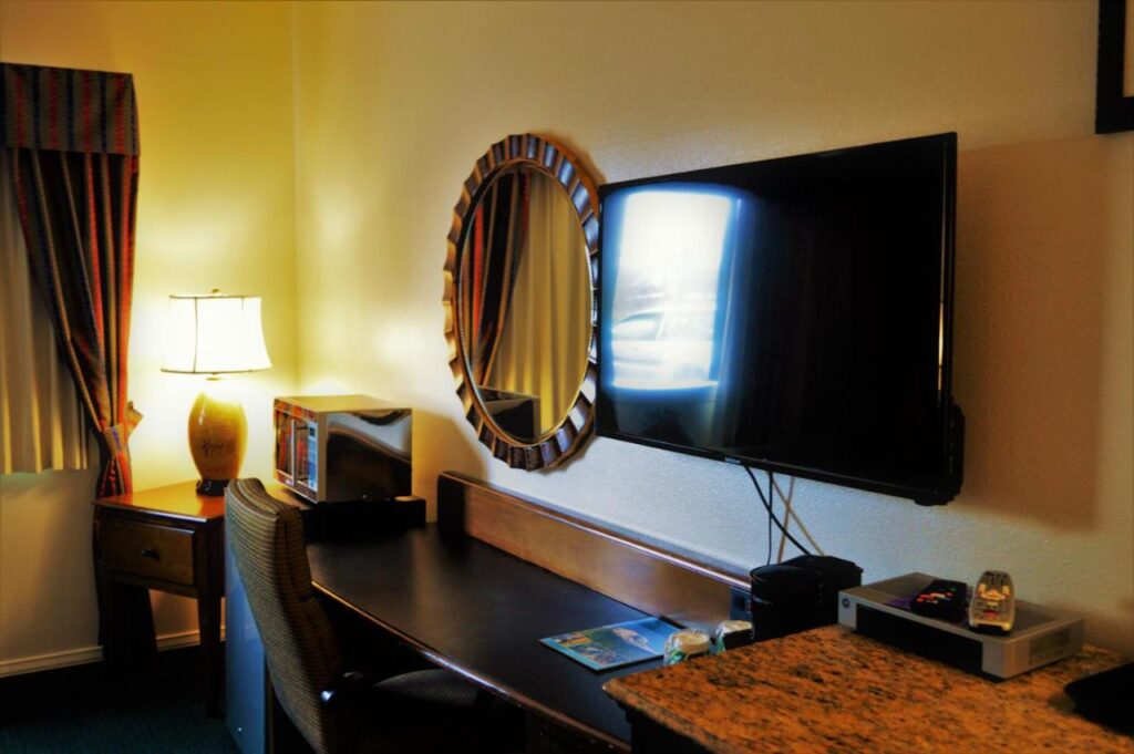GuestHouse Inn Enumclaw - Image 3