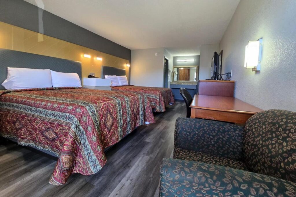 Eagle Inn by Hotel O Richmond Midlothian Turnpike - Image 4