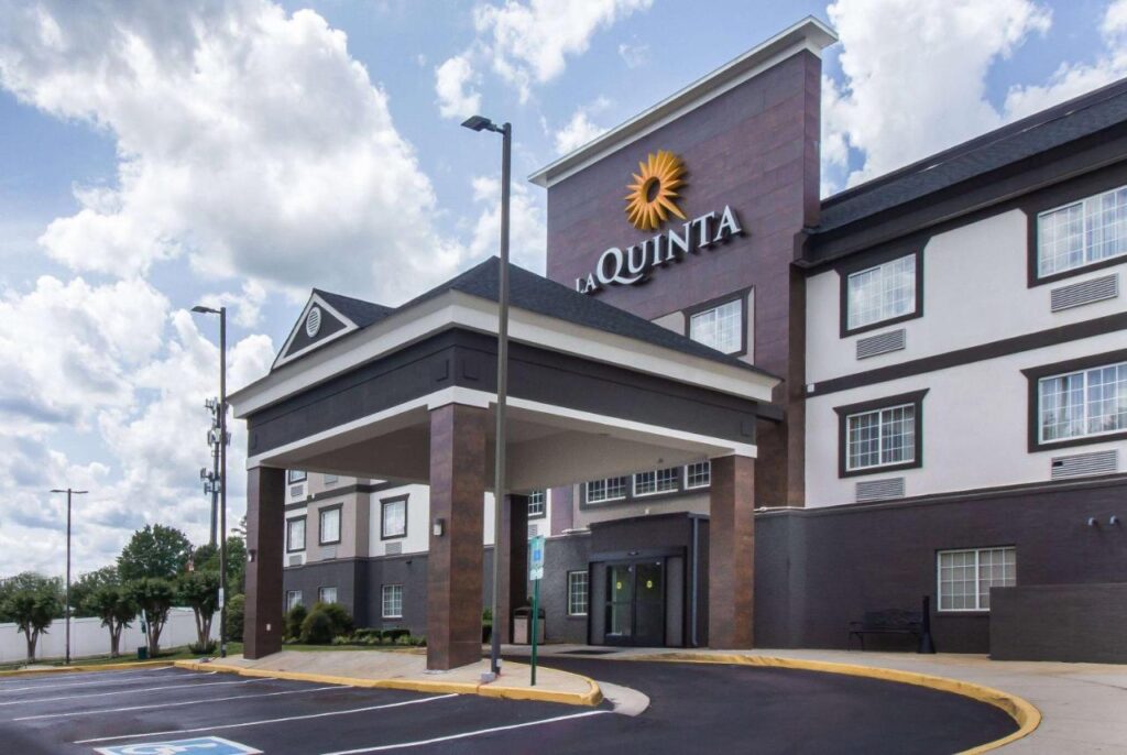 La Quinta Inn by Wyndham Richmond South - Image 1
