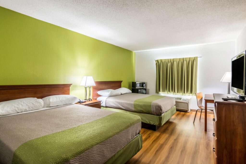 Motel 6-Petersburg, VA - Fort Lee - Image 3