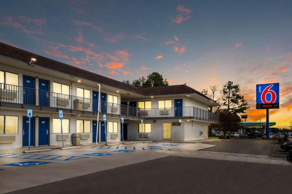 Motel 6-Sandston, VA - Richmond, Va - Image 1