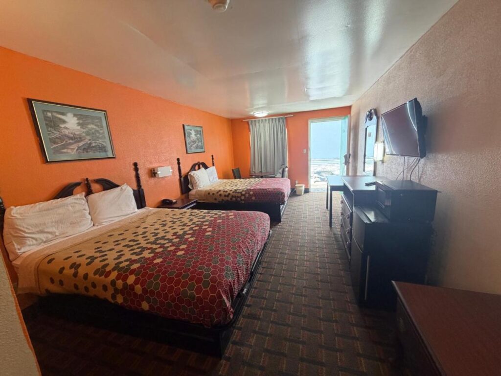 Travel inn - Image 3