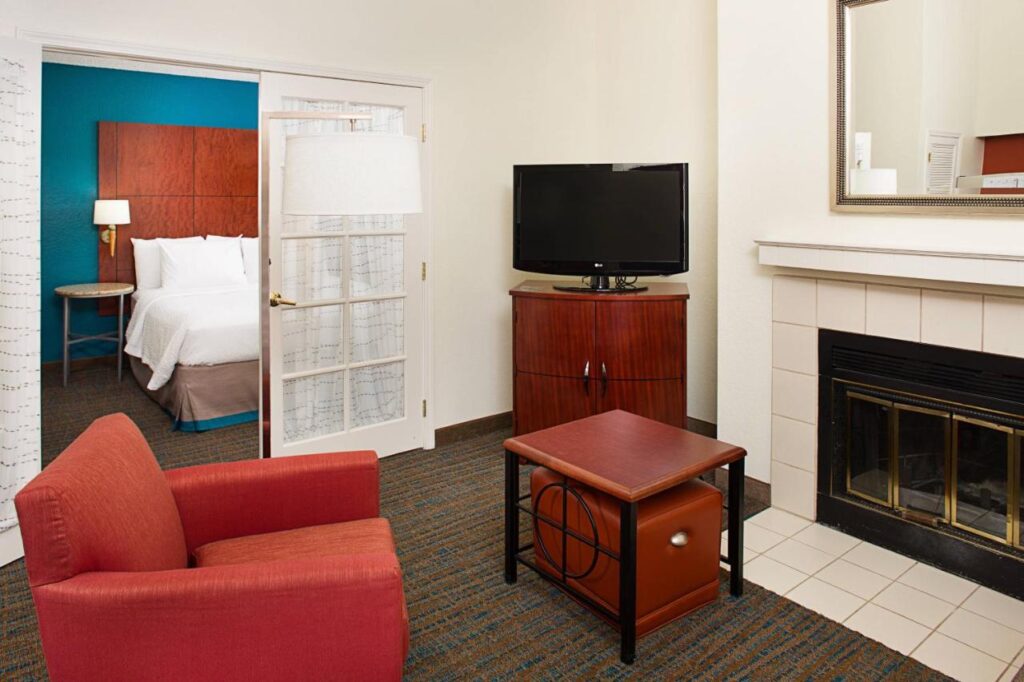 Residence Inn by Marriott Ontario Airport - Image 4