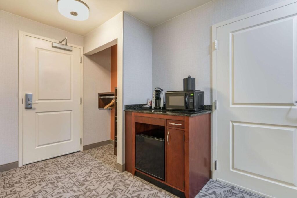 Hilton Garden Inn Blacksburg University - Image 3