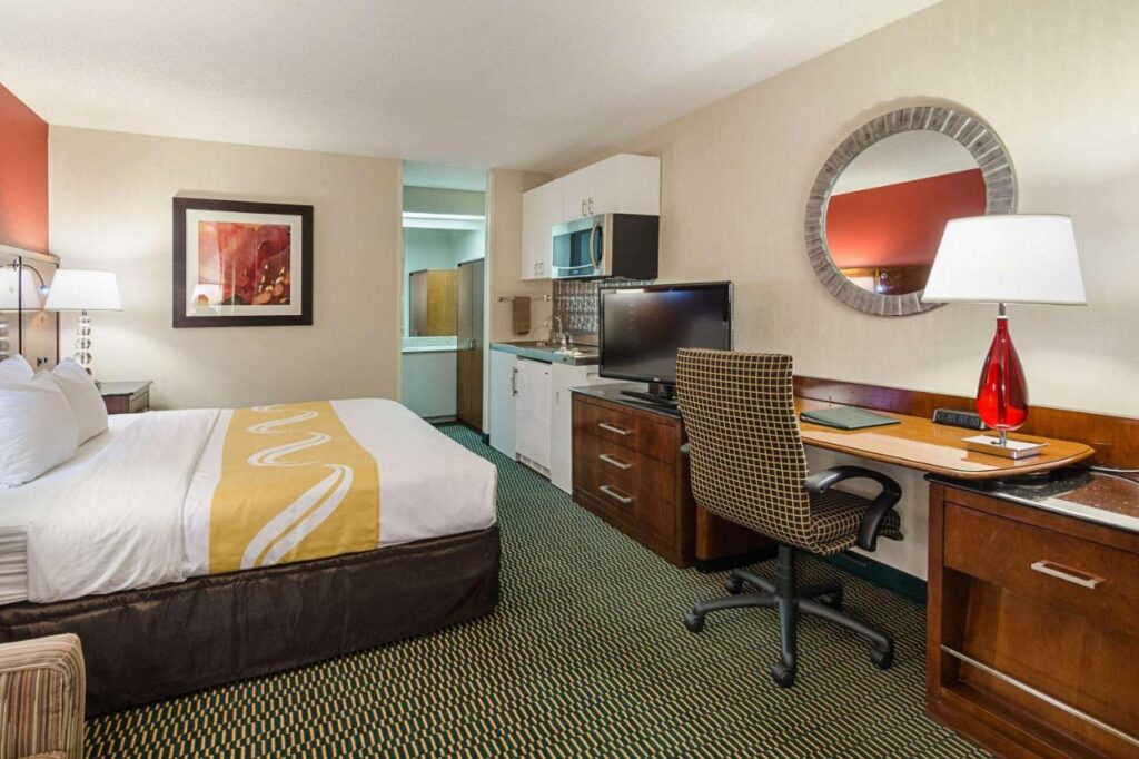 Quality Inn Christiansburg - Blacksburg - Image 5