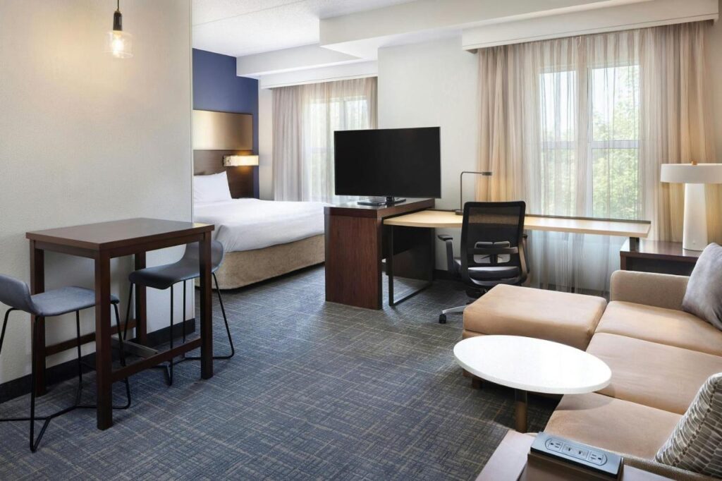 Residence Inn Rochester Henrietta - Image 2