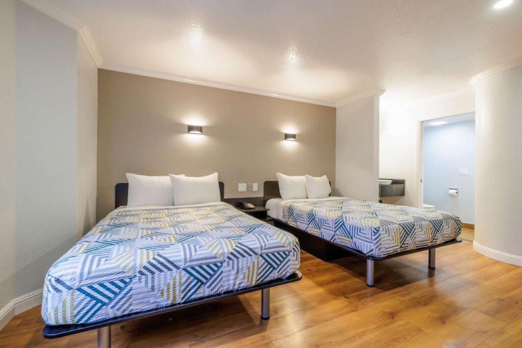 Motel 6-Auburn, CA - Image 2