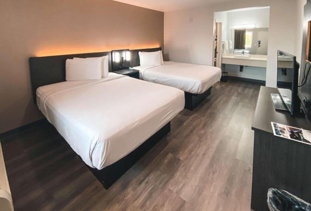 Motel 6-West Sacramento, CA - Image 3