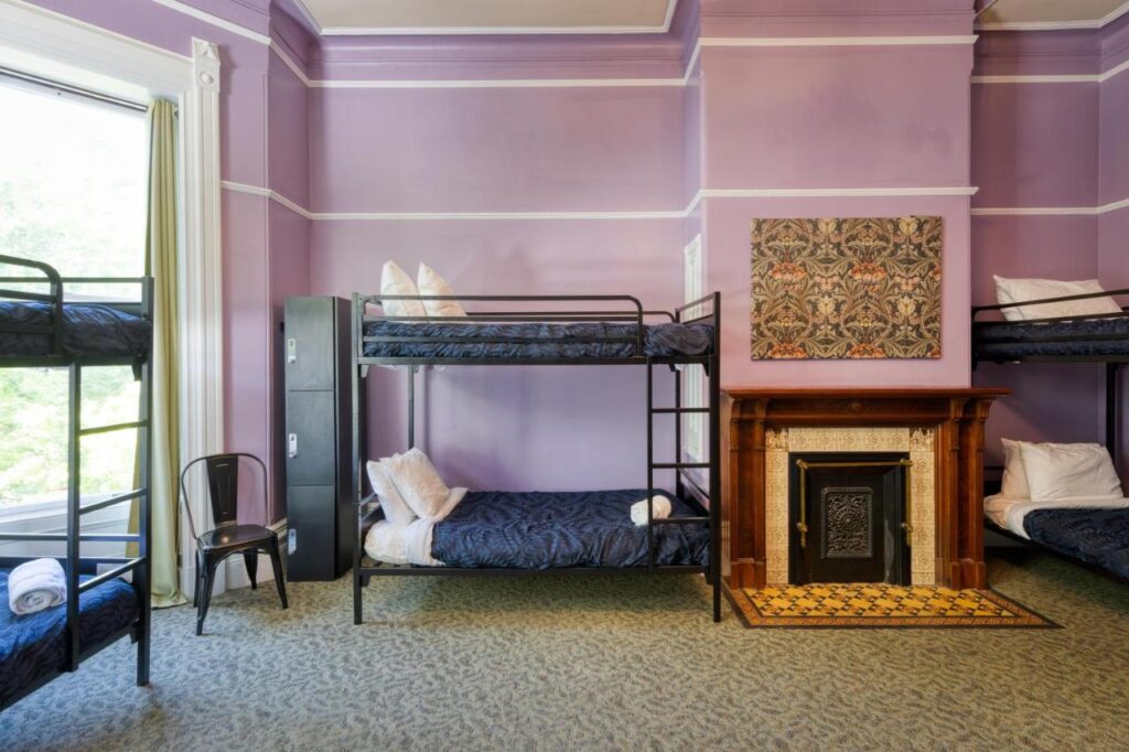 HI Sacramento Hostel - Image 3