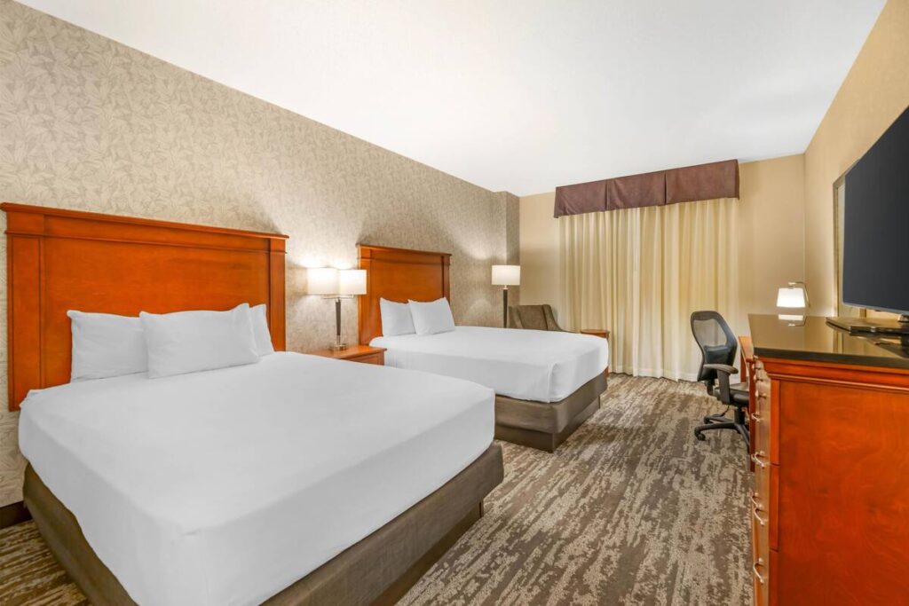 Drury Inn & Suites St. Louis Brentwood - Image 1