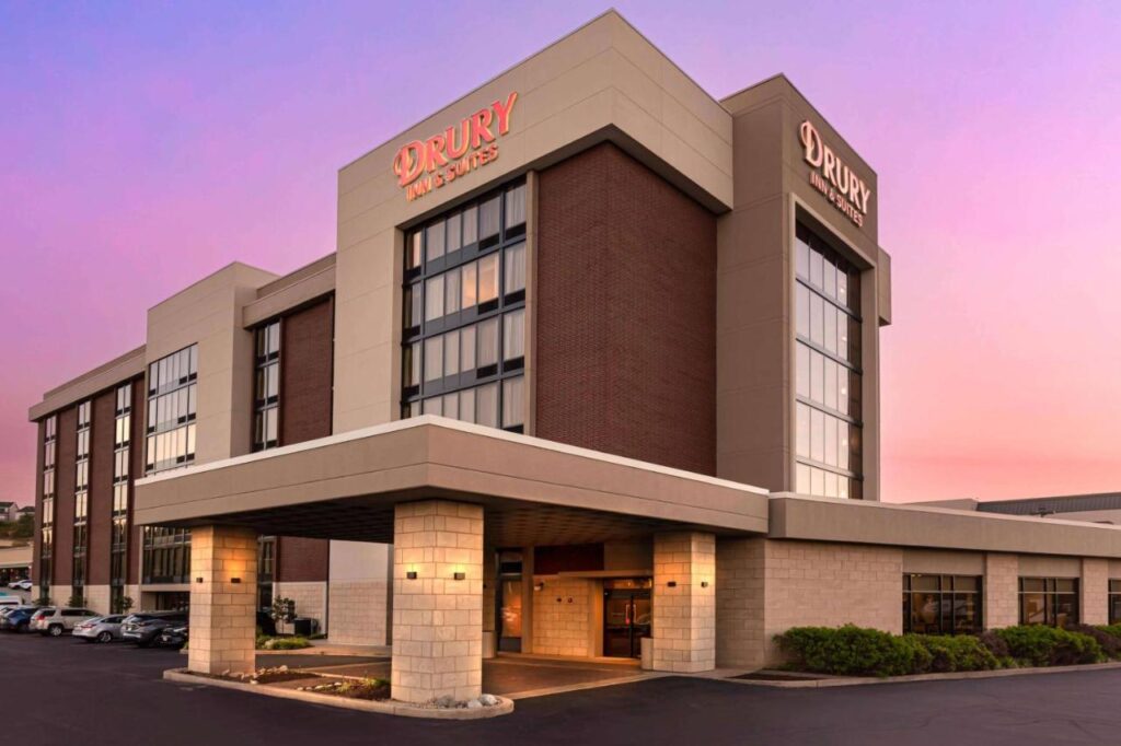 Drury Inn & Suites St. Louis-Southwest - Image 1