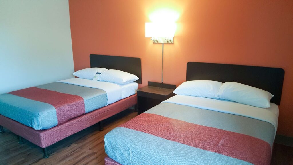 Motel 6-Maryland Heights, MO - Image 6