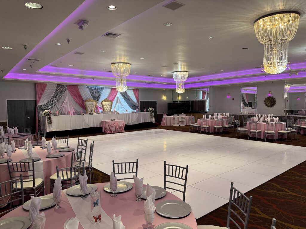 Ramada by Wyndham Glendale Heights/Lombard - Image 6