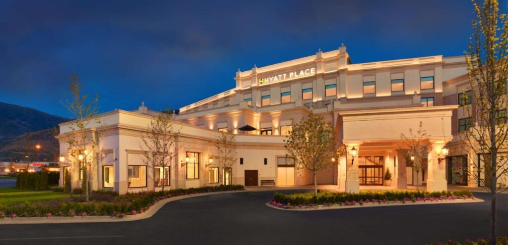 Hyatt Place Salt Lake City Farmington Station Park - Image 1