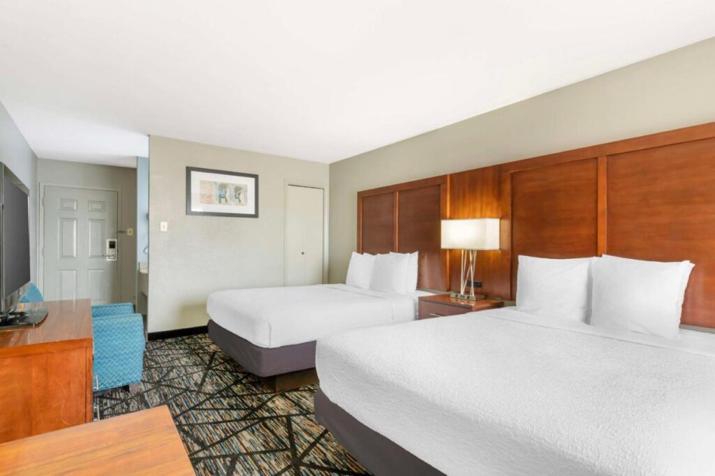 Best Western near Lackland AFB SeaWorld - Image 3