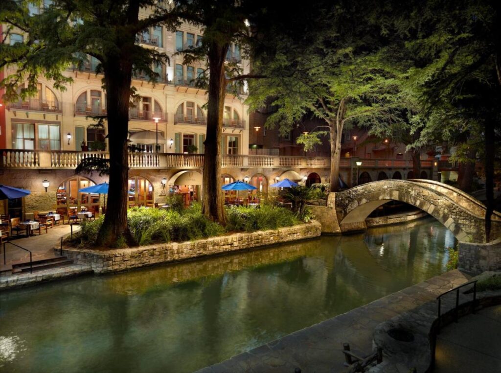 Mokara Hotel & Spa - Image 1