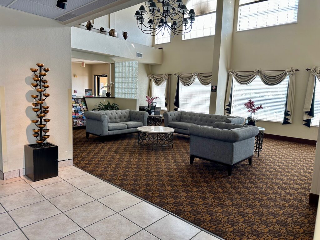 Quality Suites San Antonio Brooks City Base - Image 6