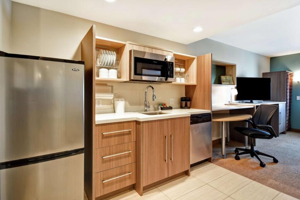 Home2 Suites by Hilton Victorville - Image 5