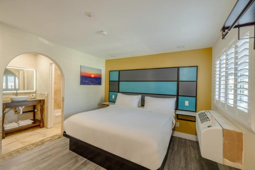 Hotel Avenida Victorville I 15 - Image 6