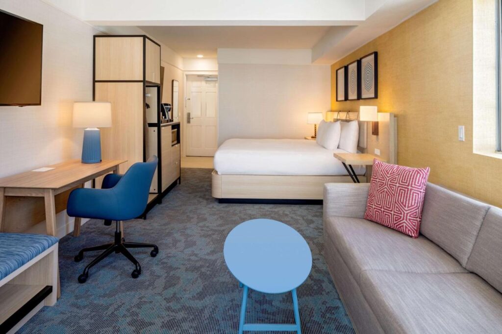 Hilton Garden Inn Dana Point Doheny Beach - Image 3