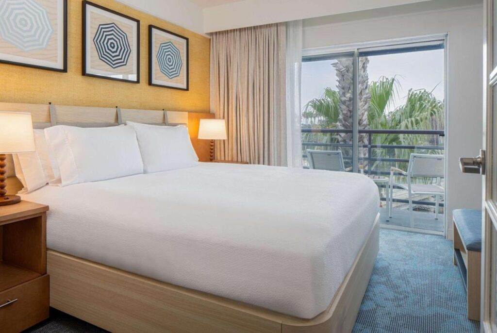 Hilton Garden Inn Dana Point Doheny Beach - Image 4