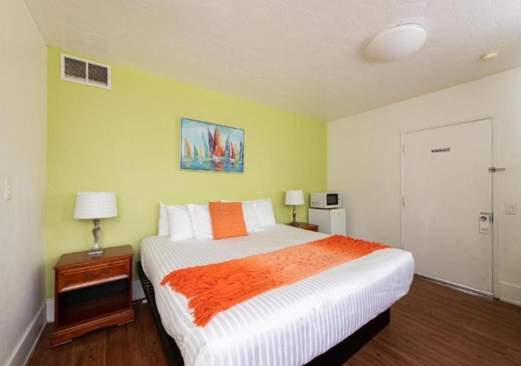 The Patriots Boutique Motel - Image 3