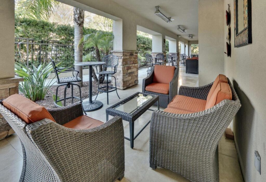 Hilton Garden Inn San Diego Del Mar - Image 1
