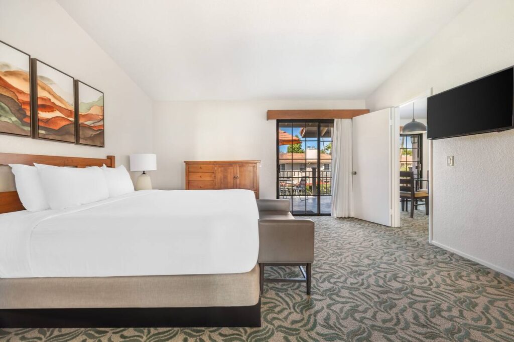 Riviera Oaks Resort - Image 2