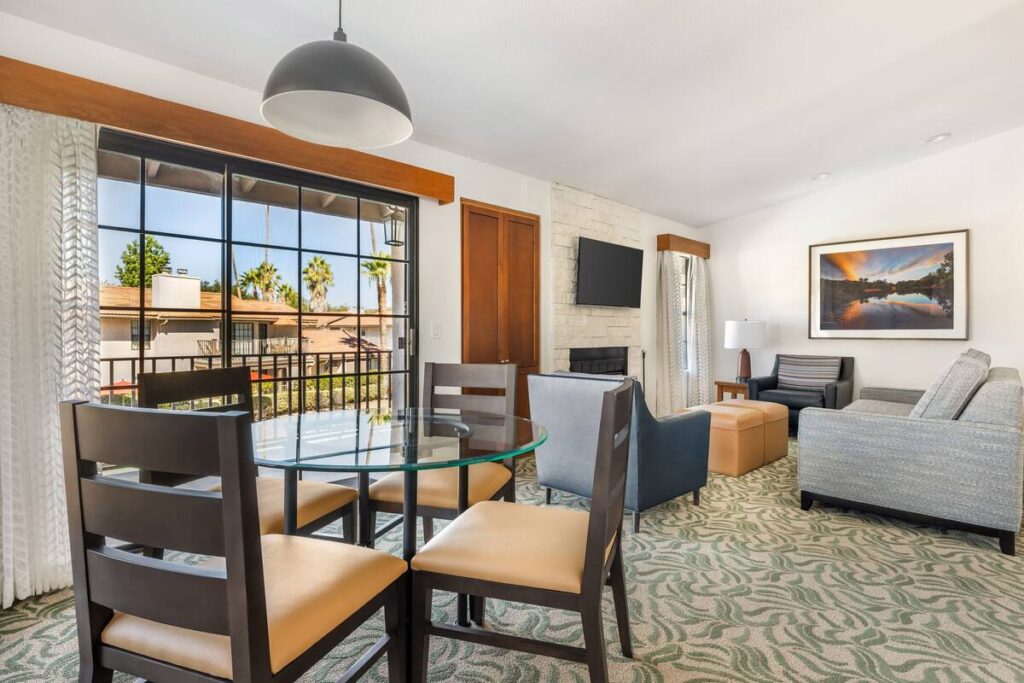 Riviera Oaks Resort - Image 6