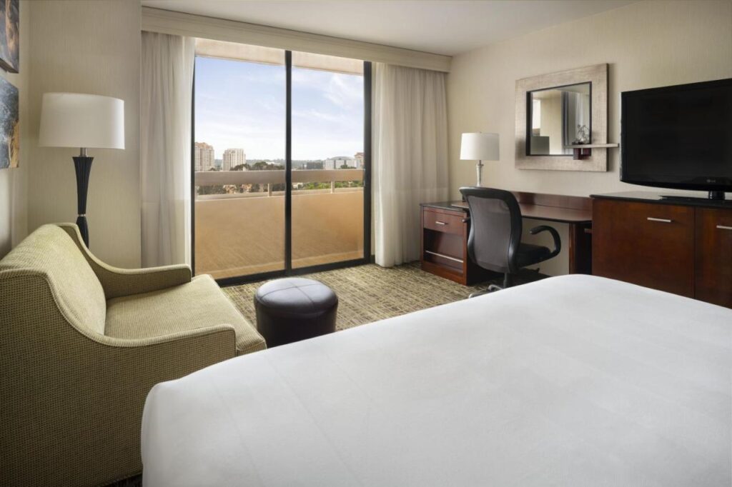 San Diego Marriott La Jolla - Image 5