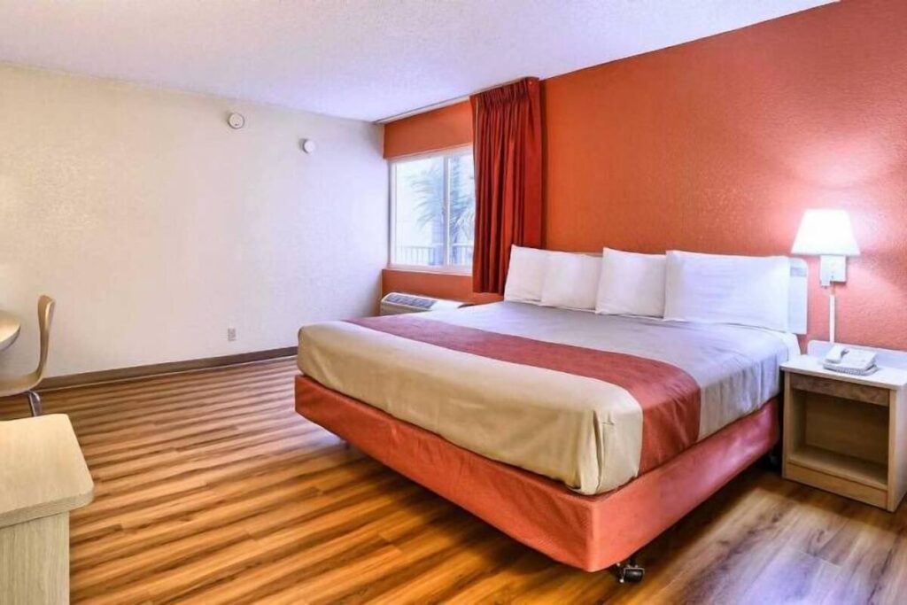 Cathedral Hill Hotel - Image 2