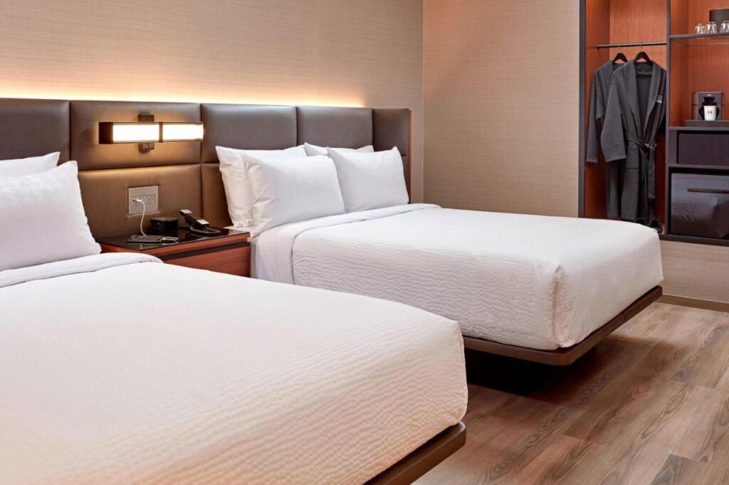 AC Hotel by Marriott Sunnyvale Cupertino - Image 5