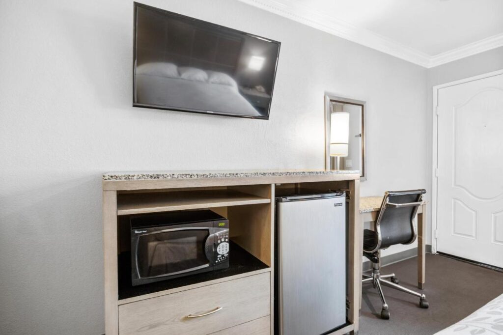 Americas Best Value Inn - Milpitas - Image 3