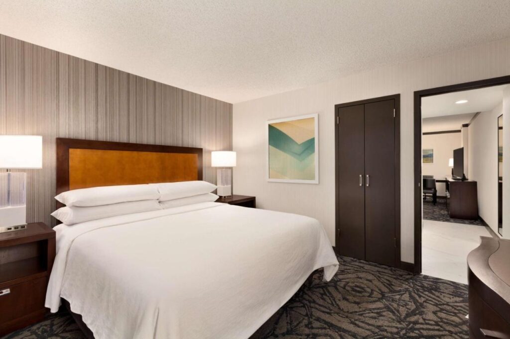 Embassy Suites by Hilton Santa Clara Silicon Valley - Image 2