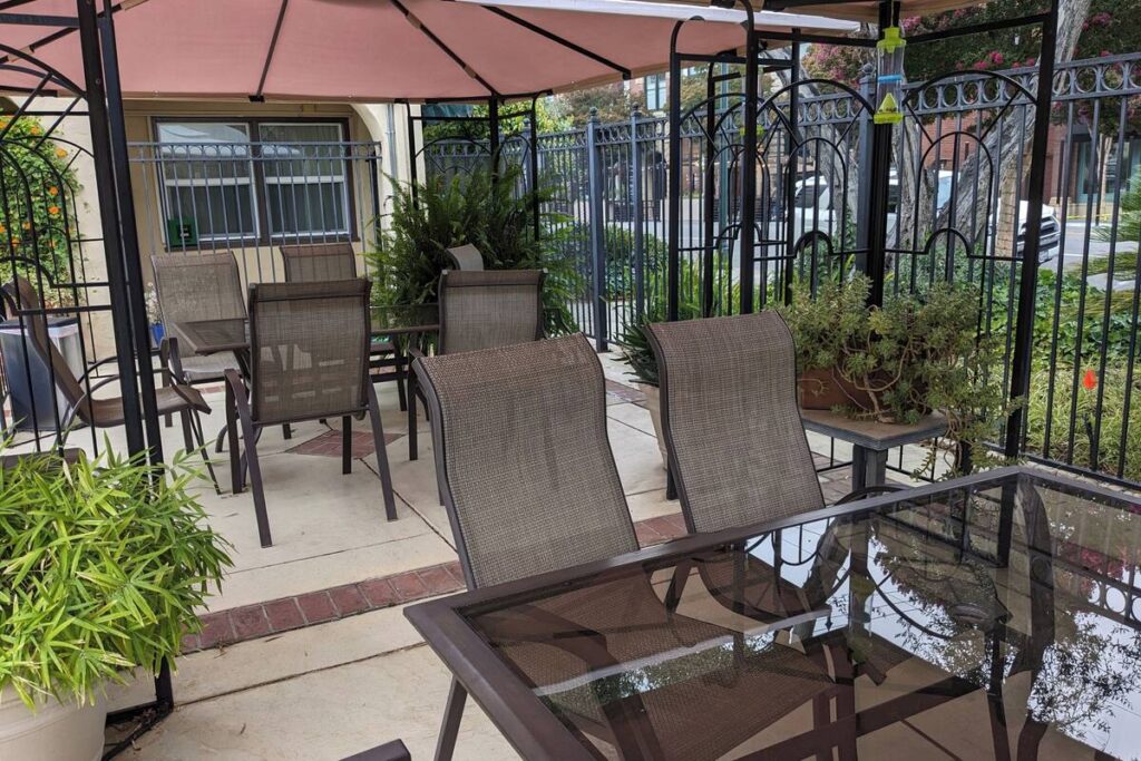 Los Gatos Garden Inn Hotel - Image 6