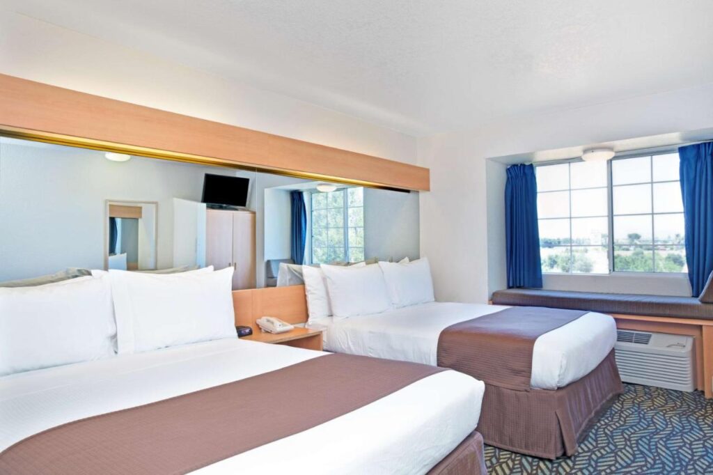 Microtel Inn & Suites, Morgan Hill - Image 5