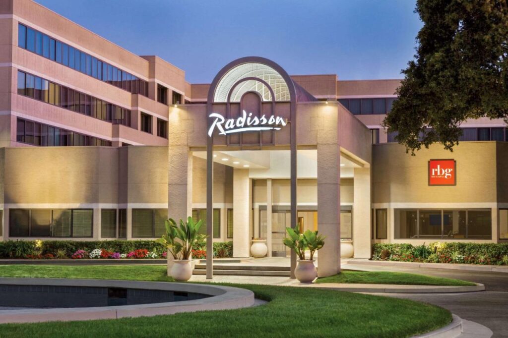 Radisson Hotel Sunnyvale - Silicon Valley - Image 1