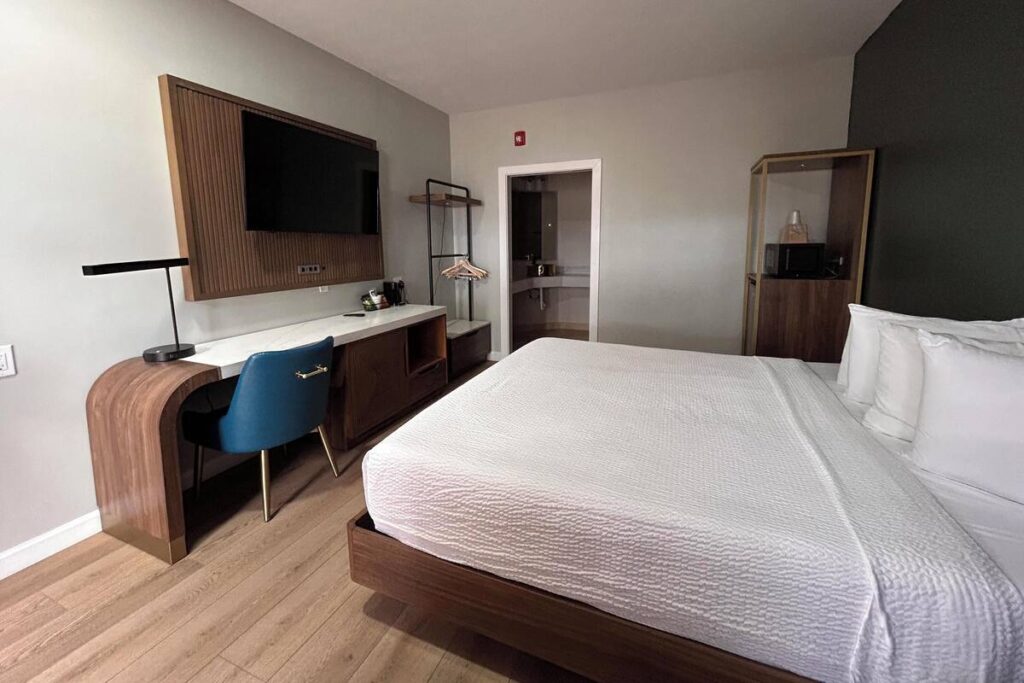 SureStay by Best Western Morgan Hill - Image 2