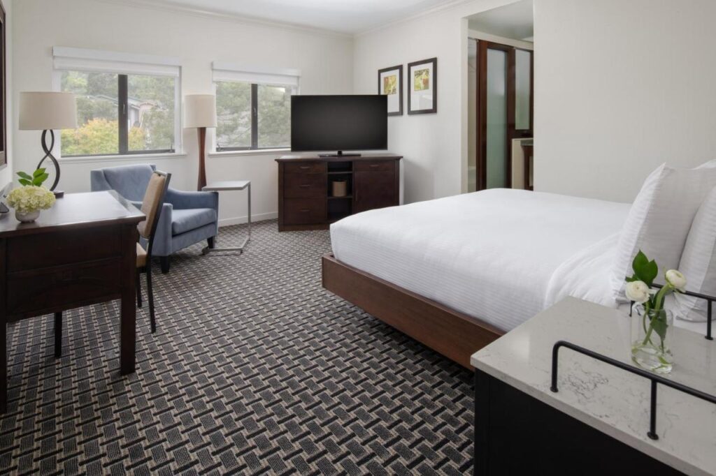 Toll House Hotel Los Gatos - Image 1