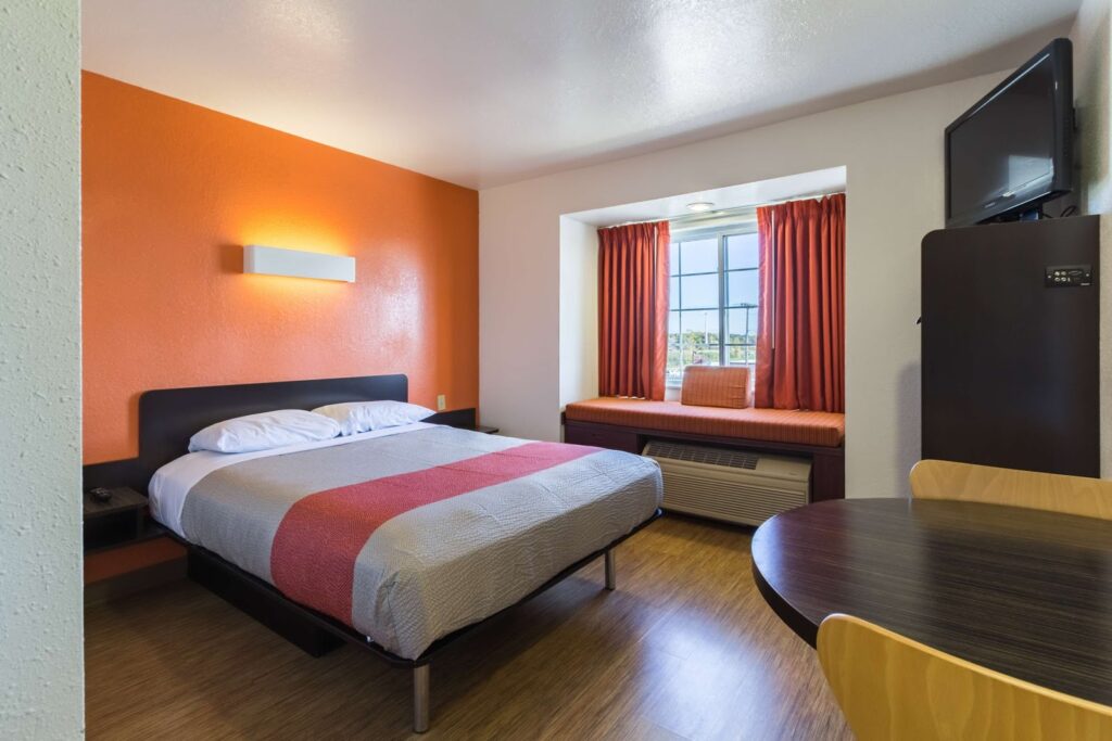 Motel 6-Huron, OH - Sandusky - Image 6