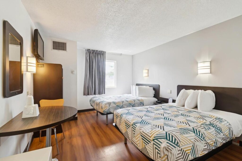 Motel 6-Milan, OH - Sandusky - Image 4