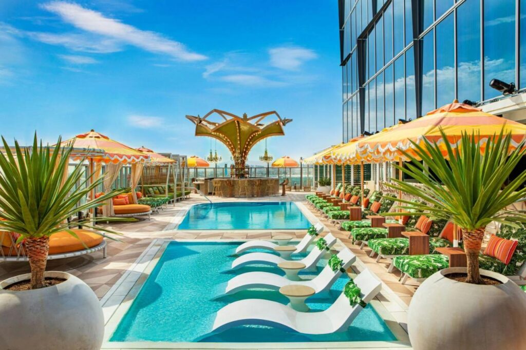 AC Hotel by Marriott Downtown Los Angeles - Image 1