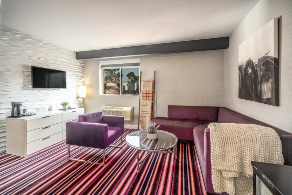 Lexen Hotel - Hollywood Walk of Fame-Universal Studios - Image 4
