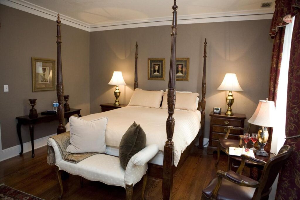 The Belvedere Inn & Restaurant - Image 3