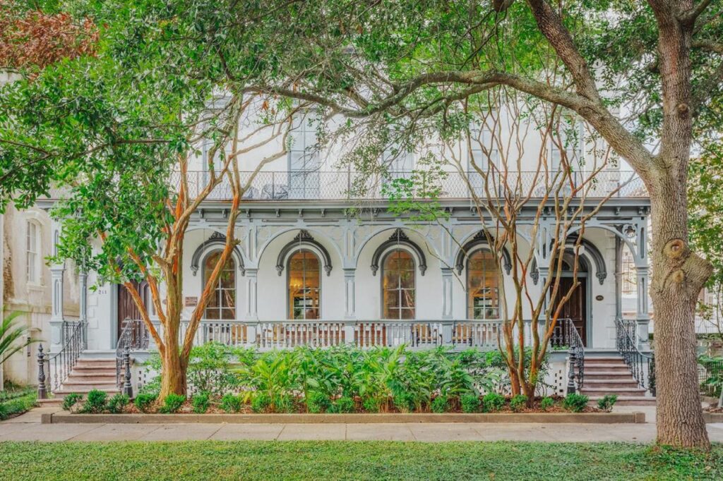 Bellwether House - Image 1