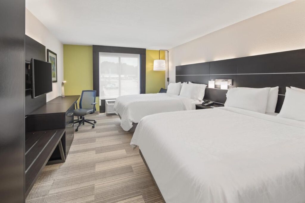 Holiday Inn Express & Suites - Hardeeville-Hilton Head by IHG - Image 5