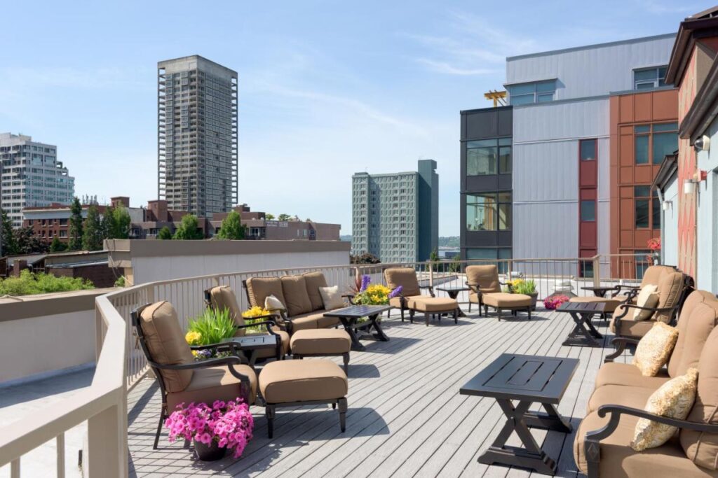 Belltown Inn - Image 1