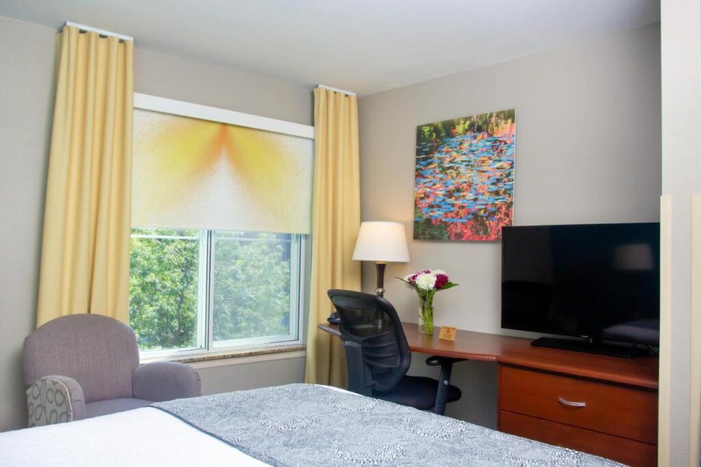 Belltown Inn - Image 4