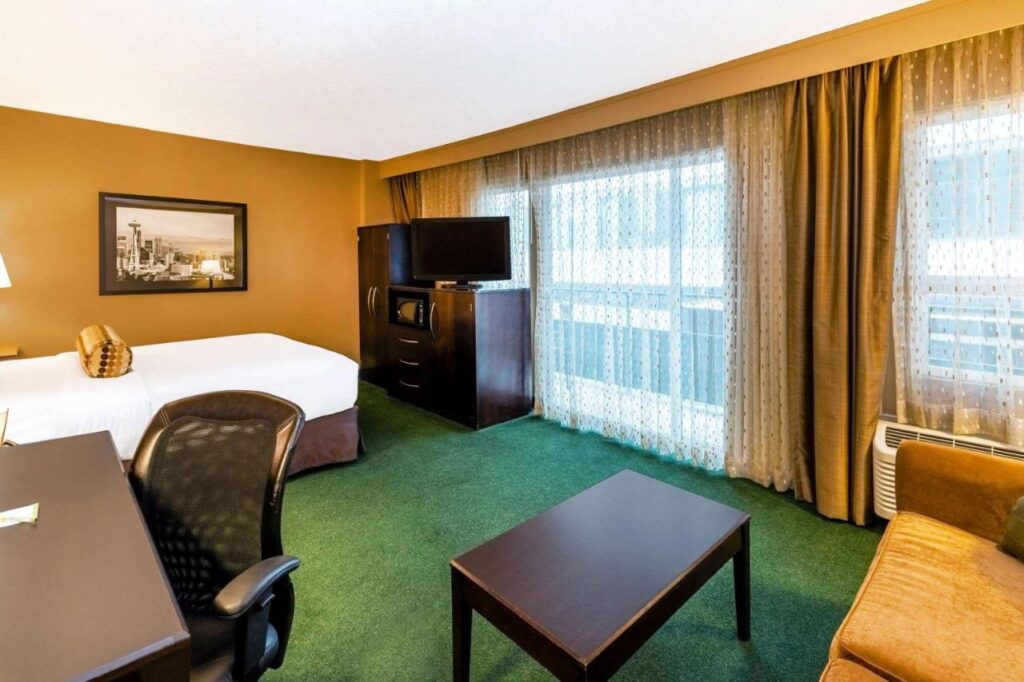 La Quinta by Wyndham Seattle Downtown - Image 2