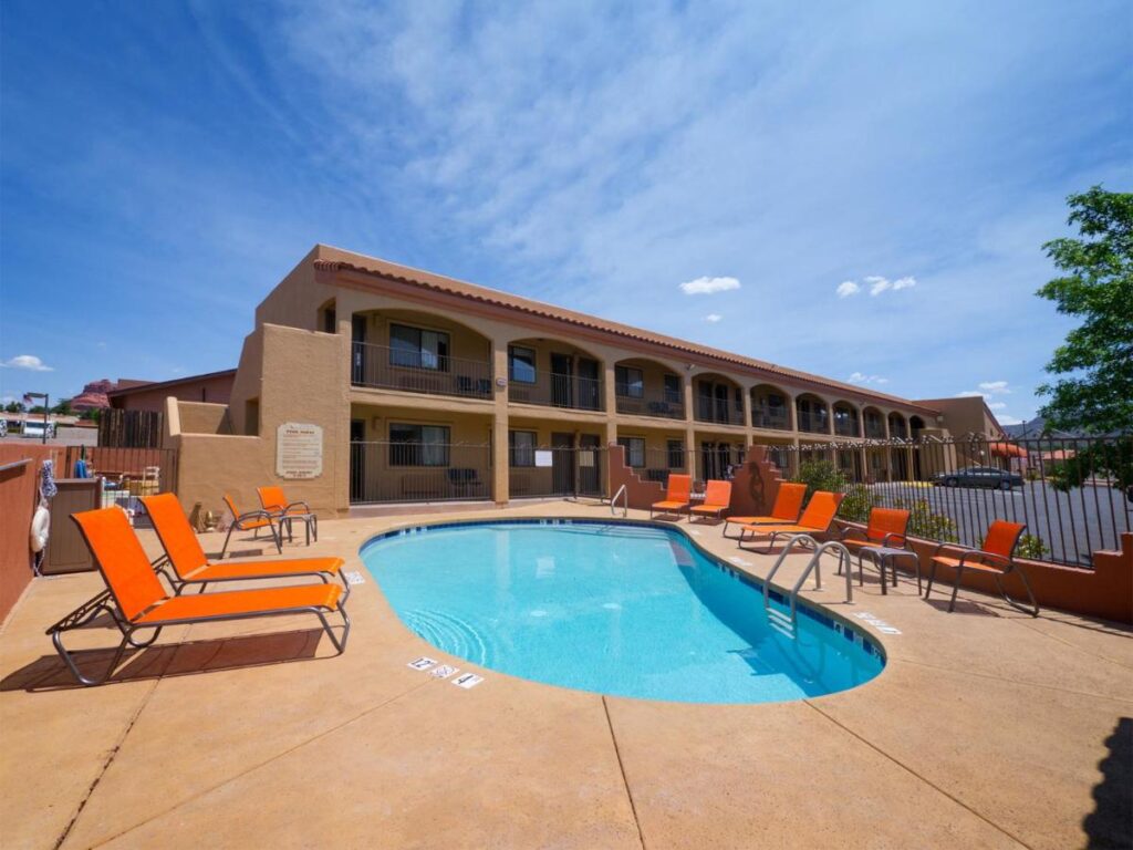 Desert Quail Inn Sedona at Bell Rock - Image 1